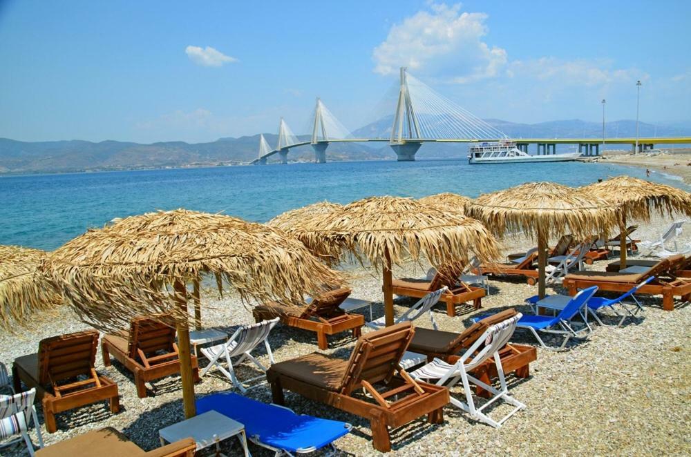 360 Spectacular View Appartement Patras Buitenkant foto